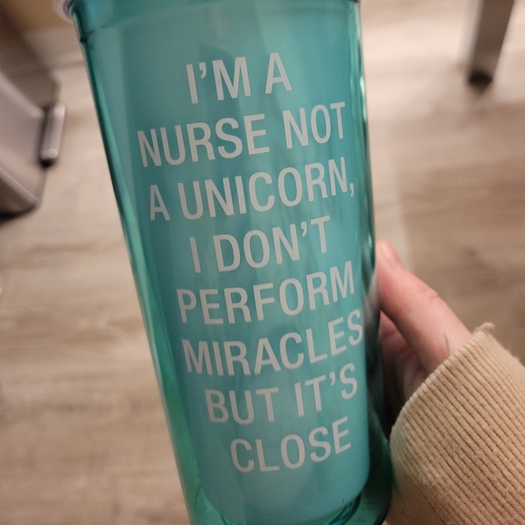 Meet your Posher, Dominika - Picture 1 of 1